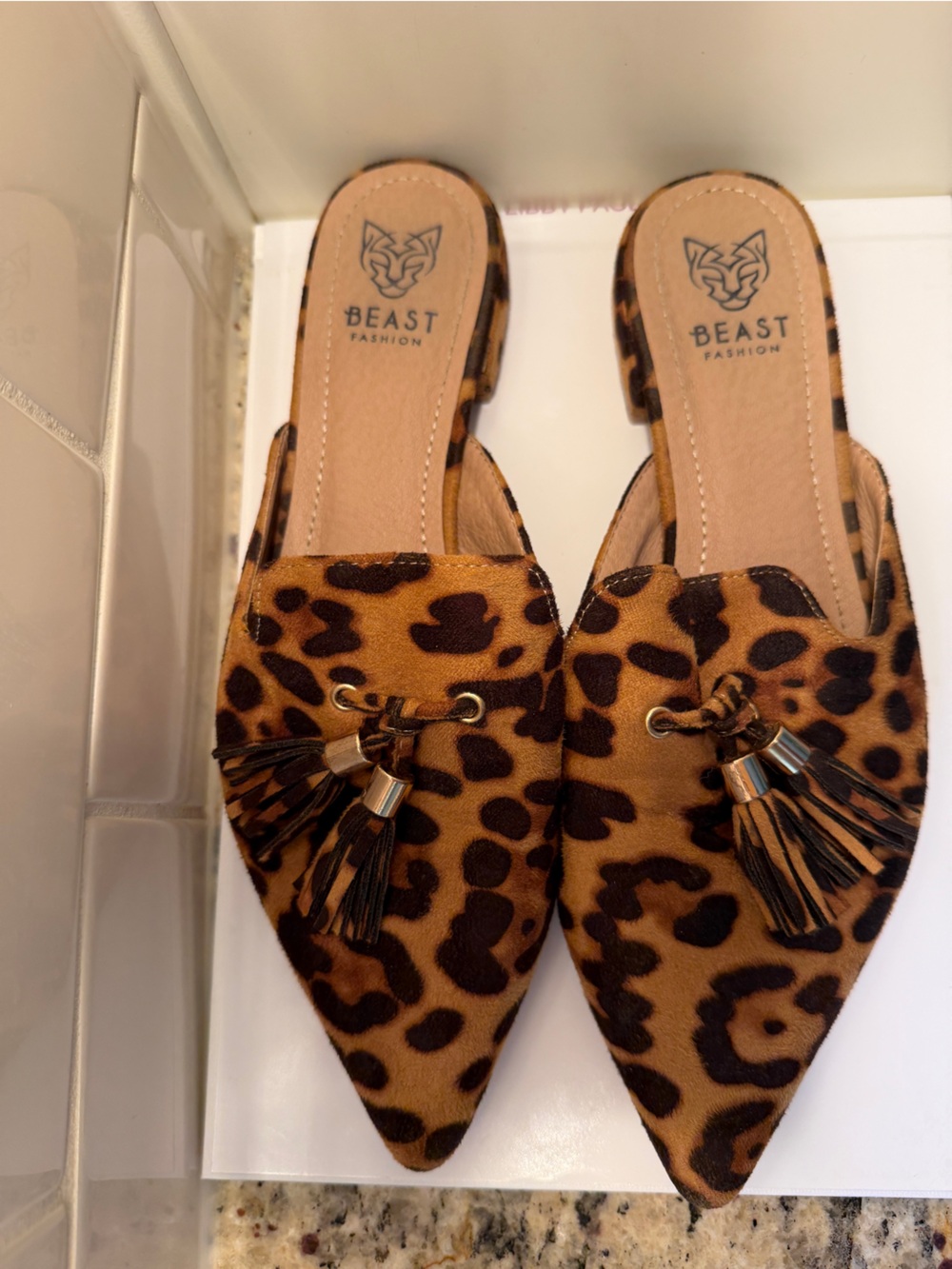 🩷 Leopard Print Pointed Tassel Mules - Brown & Black Size 8 EUC.